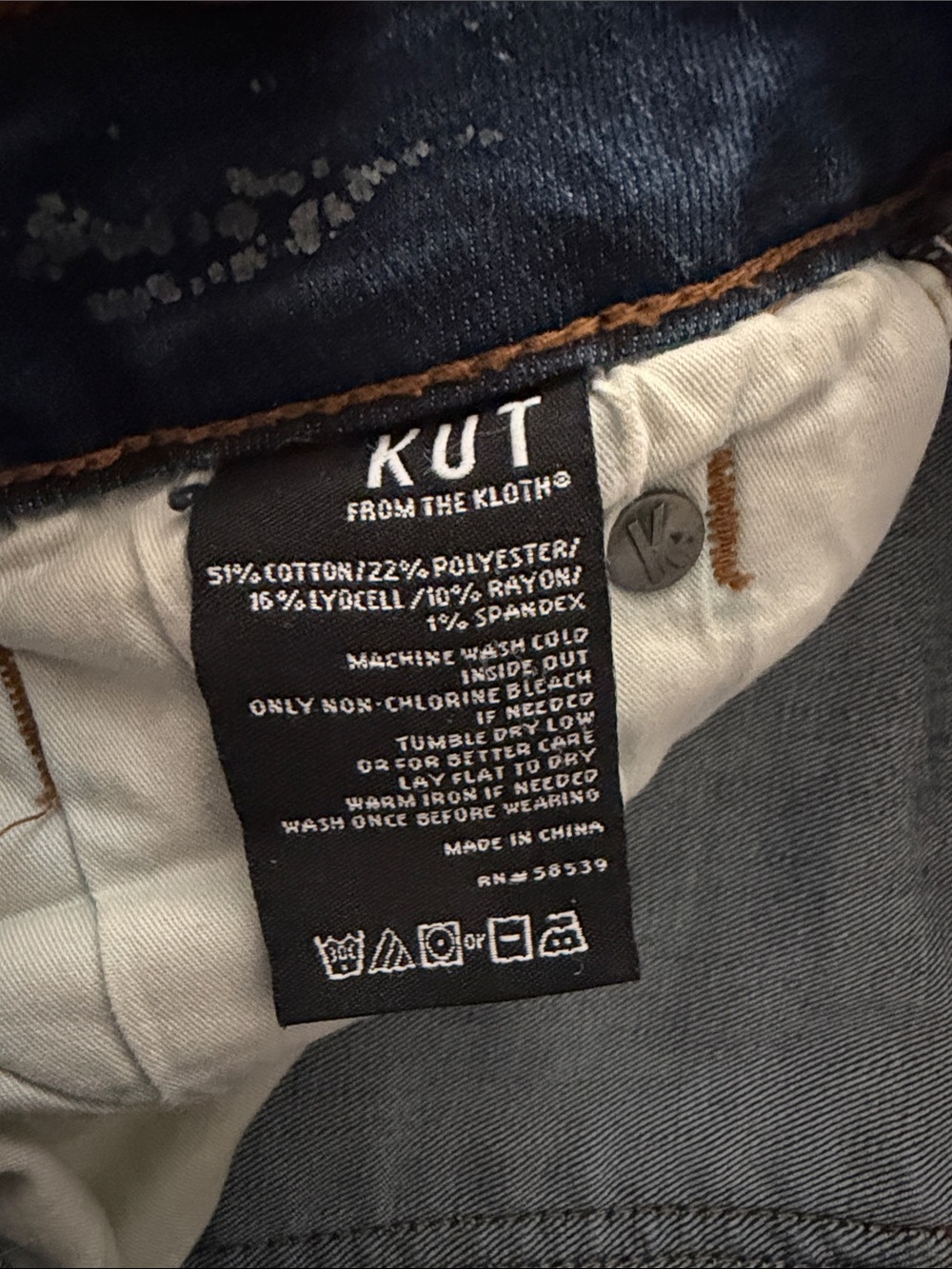 Kut from the Kloth Indigo Skinny High-Rise Jeans with Raw Hem - Picture 3 of 6